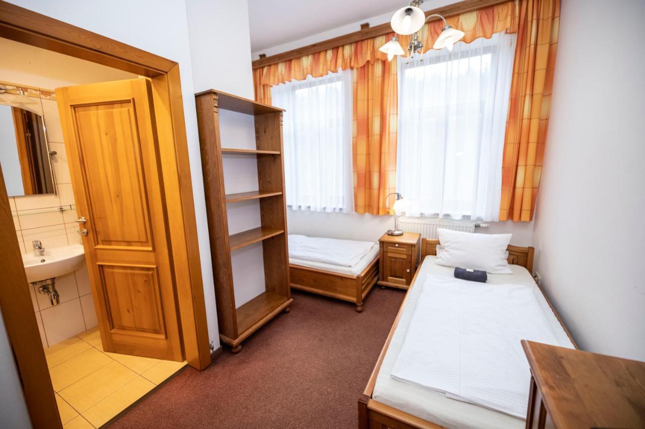Penzion Adelka Janske Lazne Bagian luar foto