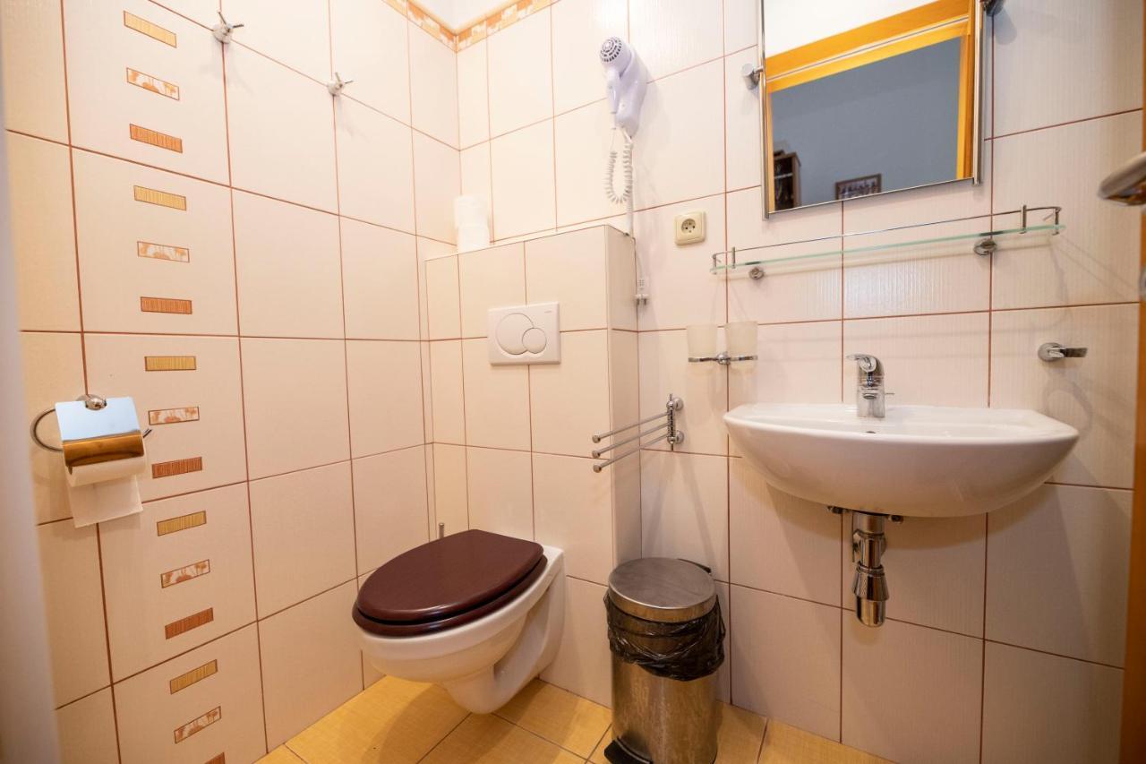 Penzion Adelka Janske Lazne Bagian luar foto