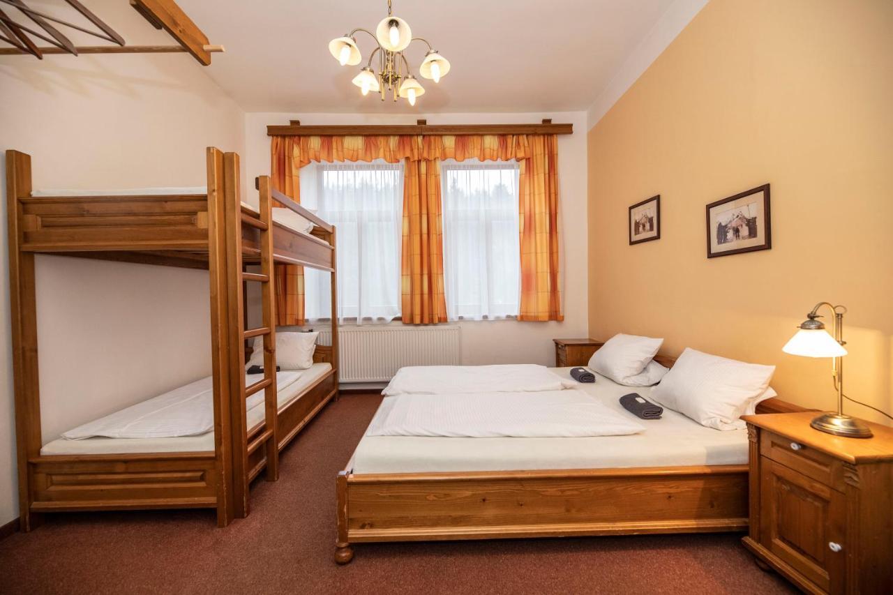 Penzion Adelka Janske Lazne Bagian luar foto