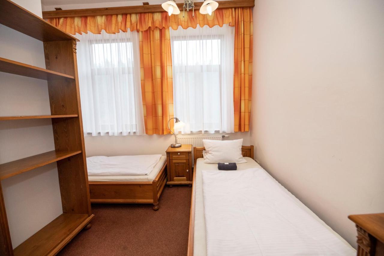 Penzion Adelka Janske Lazne Bagian luar foto