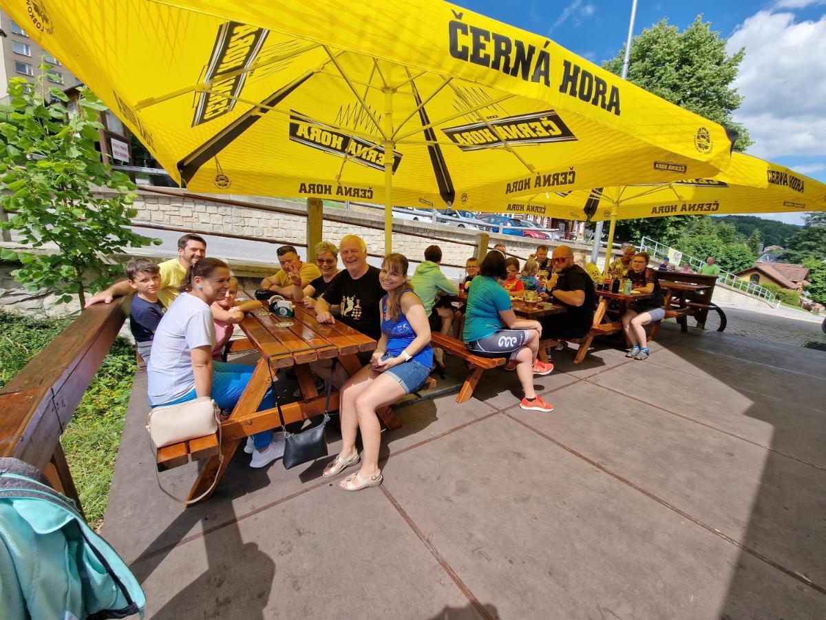 Penzion Adelka Janske Lazne Bagian luar foto
