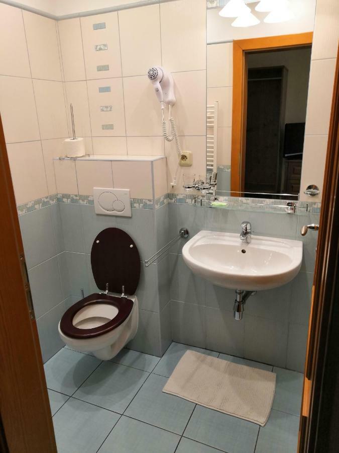Penzion Adelka Janske Lazne Bagian luar foto